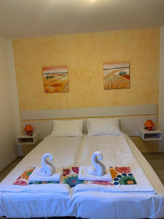 Dorf Haus Valiug Hotel Exterior foto